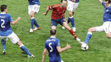I found a channel turning football iconic moments into full on movie posters and you can do the exact same thing for free. here's how to do it step by step in like 1 minute.