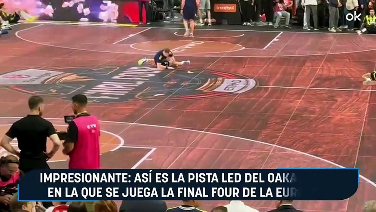 Impresionante: así es la pista LED del OAKA Arena en la que se juega la Final Four de la Euroliga