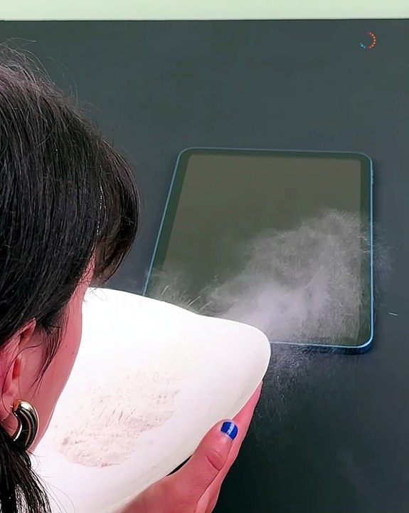 The ultimate hack for uncovering hidden fingerprints! 🔍✨