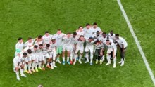 La actitud de Arbeloa en la foto de despedida de Carvajal