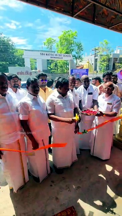 நம்ம Car சும்மா தக தக ஜொலிக்குது💥!! செமையான Snow Form Wash!! | Agaran Car Care & Tyres | Mannargudi😍