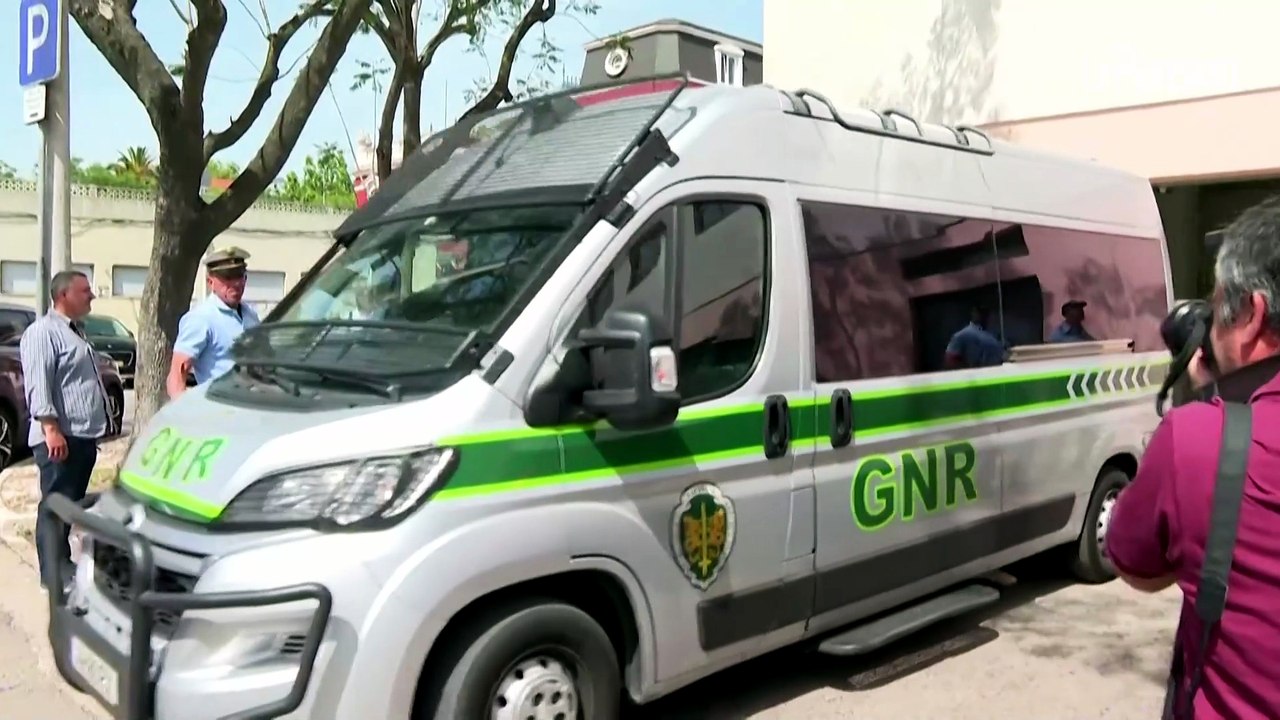 Enfants abandonnés au Portugal : la mère et son...