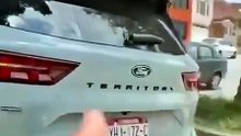 Diputada de Morena se impacta con motociclista en Xalapa y se va sin hacerse responsable