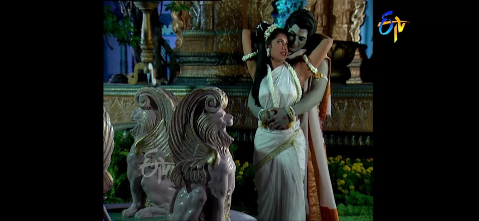 Bhavana(Telugu Tv Actress) Hot Armpit Show from Sri Bagavatham