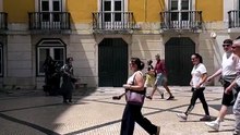 Η Αθηνά Οικονομάκου στο μπατσελορέτ πάρτι με τις φίλες της