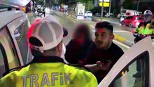 Polise önce yalvardı sonra da küfürler edip kaçmaya çalışsa da yakalandı!