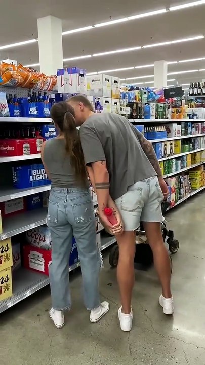 She really wasn't expecting that! I love surprises!🥰✨✨💍