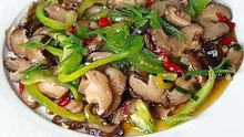 🍄 Tumis Jamur Shiitake Paprika Hijau Gurih Pedas | Easy Homemade Recipe 🔥
