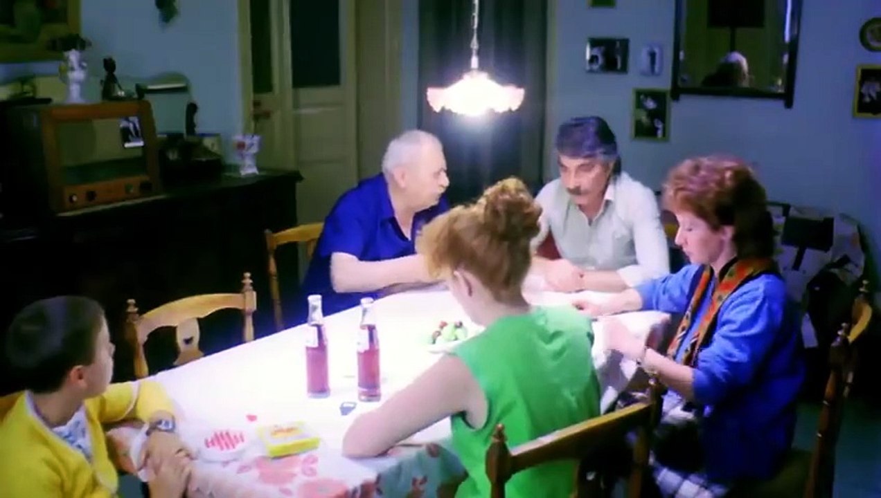 Bir Kırık Bebek Türk Filmi _ FULL _ Restorasyonlu _ HÜLYA AVŞAR