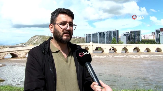 Asırlardır Sivas'ın hırçın sularına göğüs geriyor: Tarihi Eğri Köprü