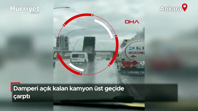 Damperi açık kalan kamyon üst geçide çarptı