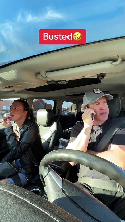 Dangerous humor! 🤣 #couplecomedy #funny #fyp #prank #viralvideo