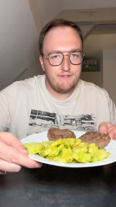 Une journée dans mon assiette où je te montre mon mode de vie depuis 507 jours ✨Comme d'habitude tu as -10% sur tout le site Prozis avec mon code : LETEMPSDEGAE *Collaboration commerciale*