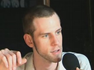 Navet Confit sur Francophonie Express en public