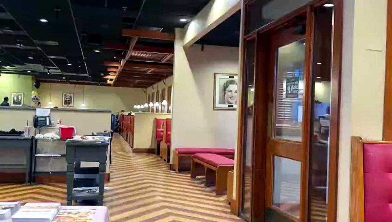 Oh Carrabbas Italian Grill 3 May 22, 2026 __ Culinary Arts Restaurant America 250