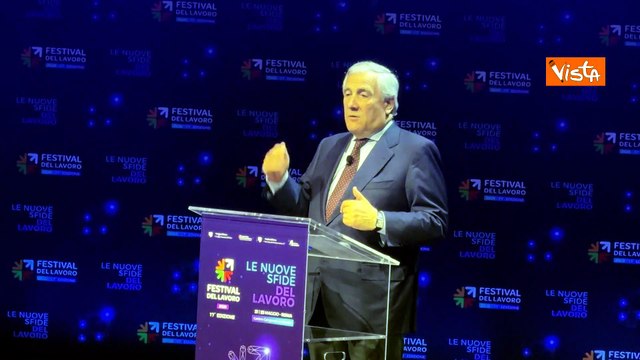 Tajani al Festival del Lavoro: Se facciamo più figli possiamo ridurre numero di migranti regolari