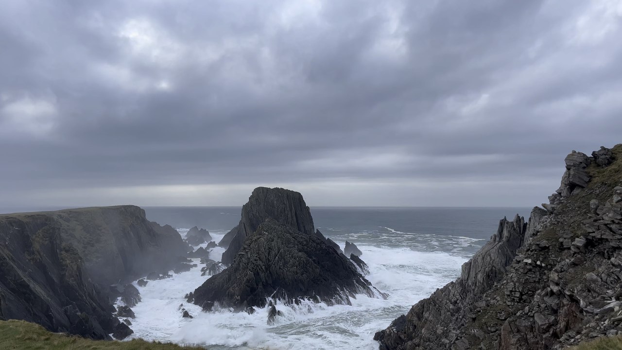 Malin Head, Hells Hole, (Poll Ifrean), Ireland
