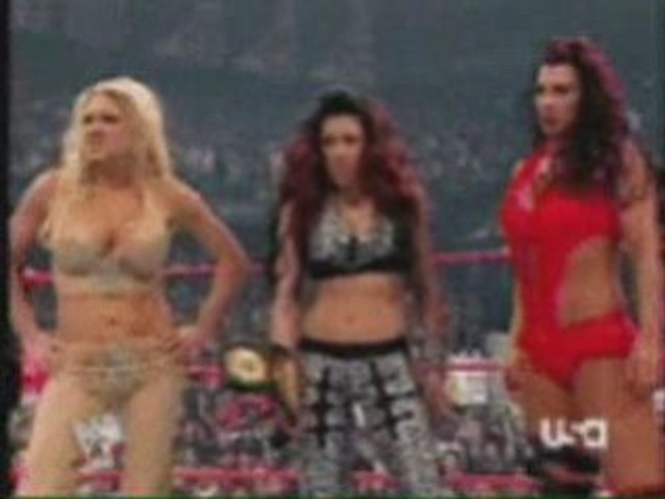 Tribute divas2