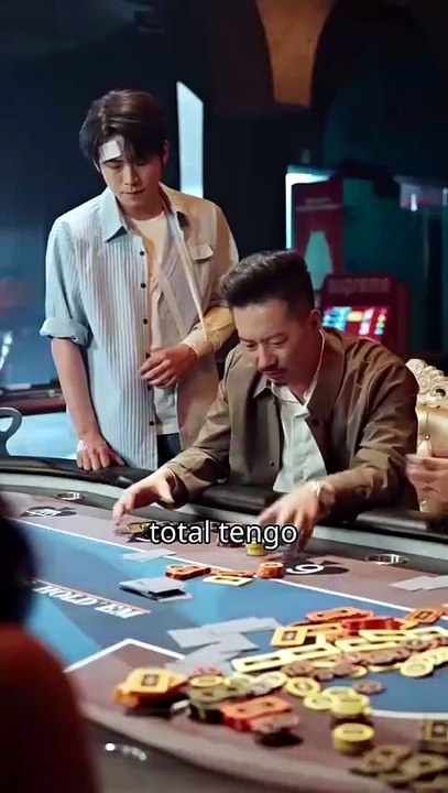 ESP La mirada en la mesa de apuestas