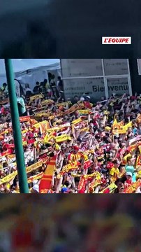 La très belle communion entre le RC Lens et ses supporters au lendemain de la victoire en finale de la Coupe de France - Foot - Coupe de France - Lens