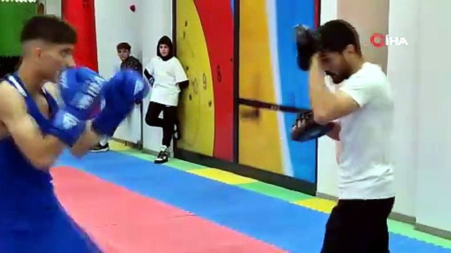 Genç boksör Azat Kaya, Türkiye şampiyonu oldu | Ajansspor | IHA