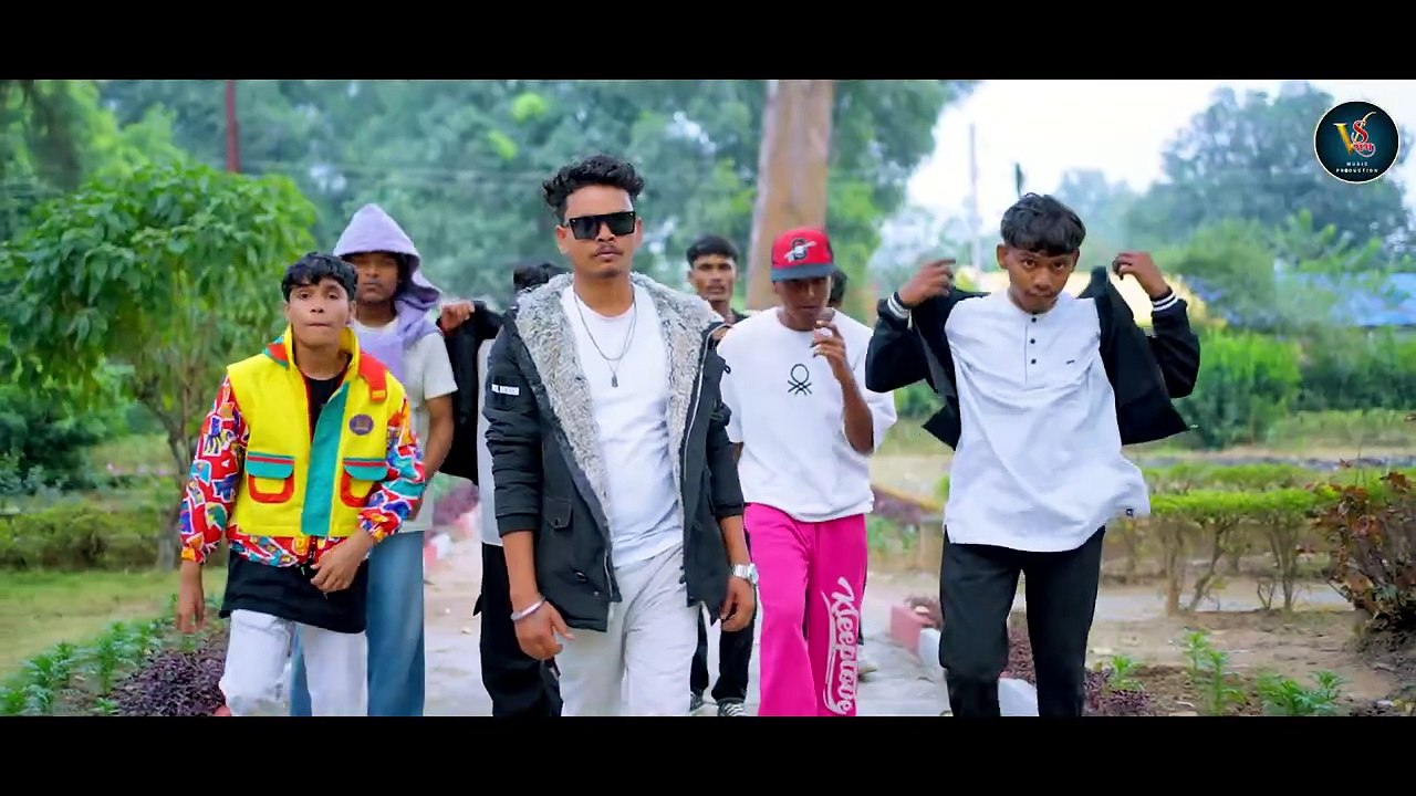 Nawa sal ma jhum lena _ VICKY MAHANT YOGITA GANDGHARW _ (singer-Virendra Mahant) full video CG song