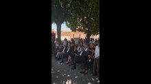 «Canta e non piangere», le note di «Cielito Lindo» per l'ultimo saluto a Carlin Petrini