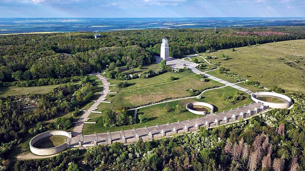 Buchenwald 🎗️ Die grausame Realität eines KZ in Deutschland
