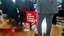 CHP Genel Merkezi'nde çikolata dağıtıldı