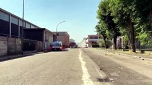 Corsico: fiamme nell'azienda di cosmetici, allarme per i fumi pericolosi