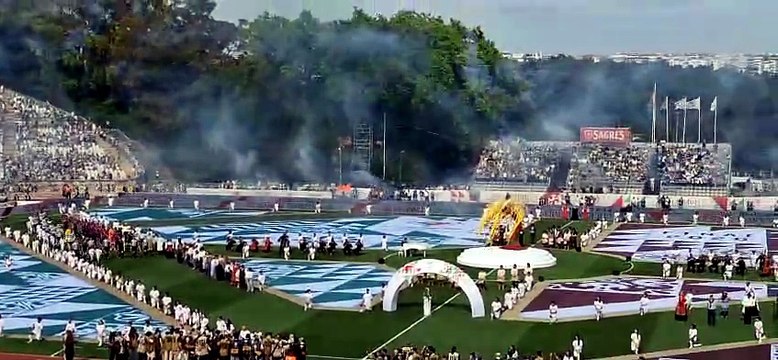 Entrada das equipas no Jamor