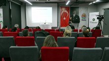 Samsun'da Uzmanlardan Kritik Uyarı: Çocuklar Siber Zorbalık Tehdidi Altında
