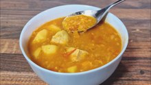 Türkische Linsensuppe: Die perfekte Kombination aus Linsen und Fleisch. Jeder wird mehr verlangen!
