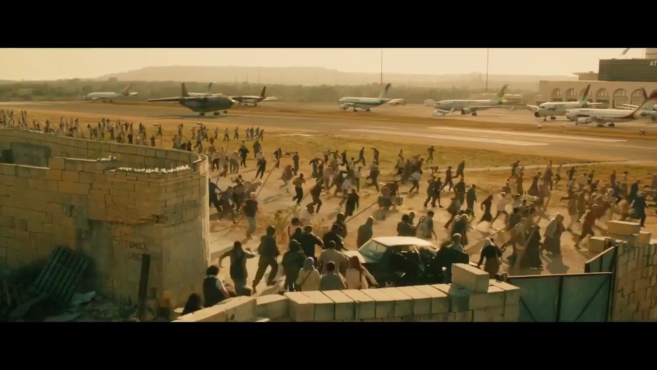 World War Z Movie CLIP – Edge of Your Seat Moment