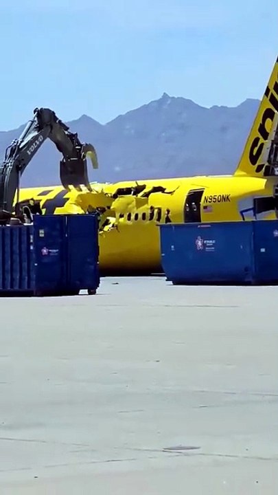 ✈️🛠️ Un avion de Spirit Airlines démantelé après la fermeture de la compagnie