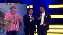 Cantante y maestro de lucha libre.