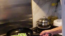 POV : ma vie depuis que j'ai acheter des ETB pokemon