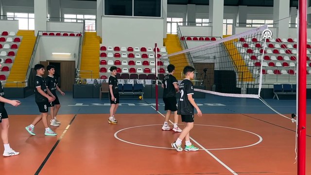 Selin vurduğu Bozkurt'ta kurulan voleybol takımı başarı hikayesi yazdı | Ajansspor | AA