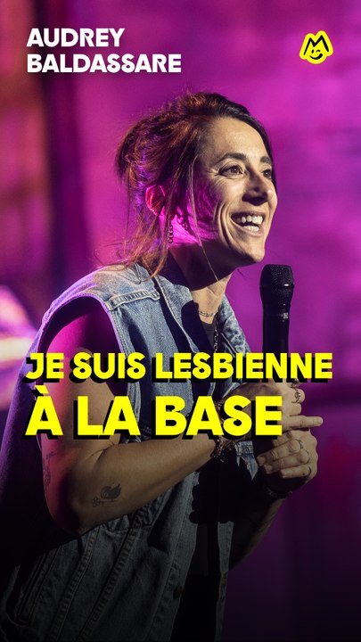 Quand Audrey Baldassare essaie des porte-jarretelles…