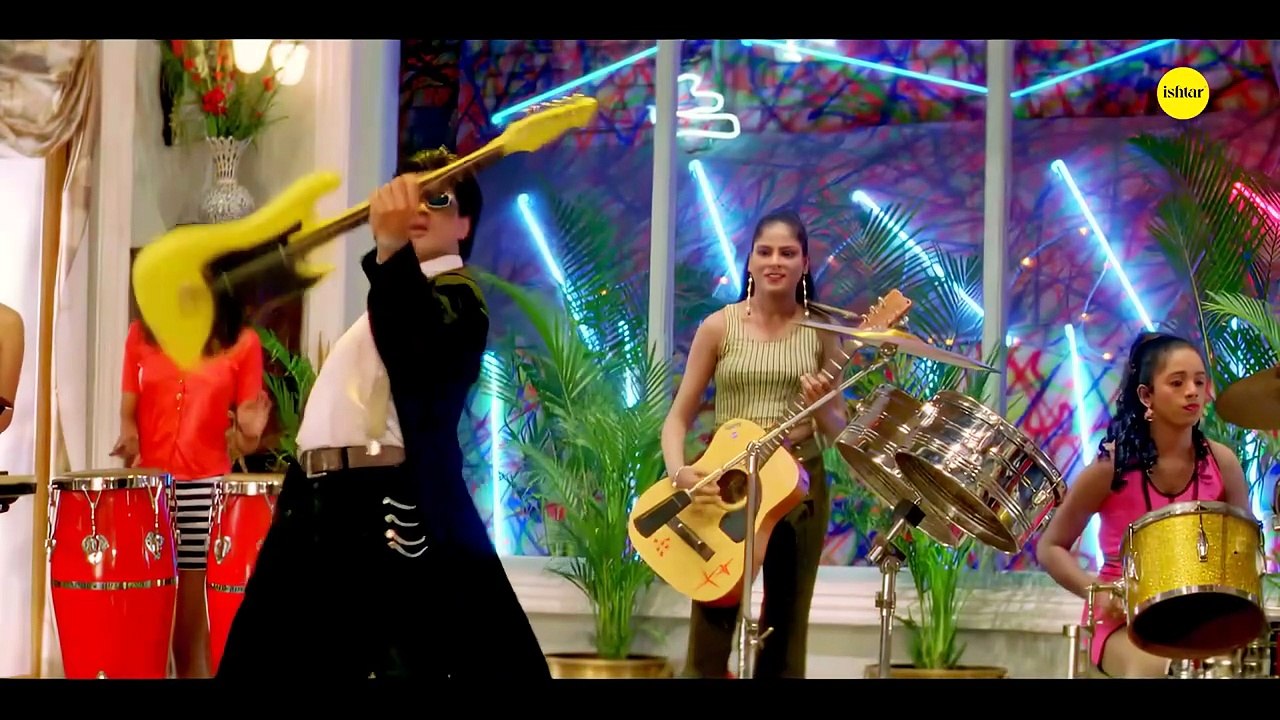Woh Ladki Jo Sabse Alag Hai 8K Full Video - Baadshah _ Shahrukh Khan Twinkle Khanna _ Abhijeet
