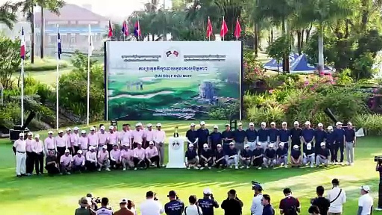 ក្រុមកម្ពុជាទទួលបានចំណាត់ថ្នាក់លេខ១ ការប្រកួតកីឡាវាយកូនគោលមិត្តភាព ក្រសួងមហាផ្ទៃ និងស្ថានទូតវៀតណាមប្រចាំកម្ពុជា