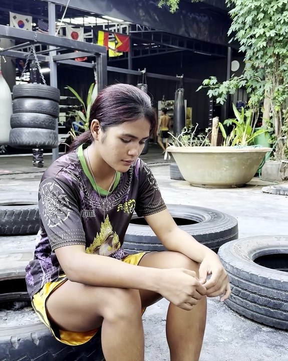 ចាន់ វិច្ឆិកា លួចតូចចិត្ត ឃើញអ្នកហាត់ក្រោយៗចេញវាយក្រៅស្រុកហូរហែ តែខ្លួនគាត់មិនធ្លាប់ស្គាល់រសជាតិសោះ