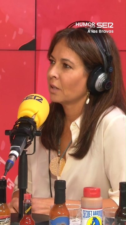 Mara Torres es una cómica involuntaria: olvida nombres y recuerda su caída en los Ondas