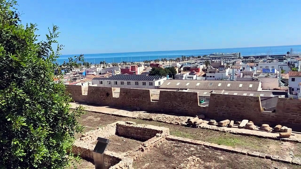 Visita a les obres de restauració del Verger Baix del Castell de Dénia (I)