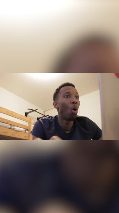 Quand tu bloques sur un jeu 🤣