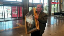 Kemal Kılıçdaroğlu'nun fotoğrafı CHP Genel Merkezi'ne yeniden asıldı