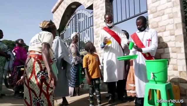In RD Congo 204 morti per ebola, Msf: epidemia 'senza precedenti'