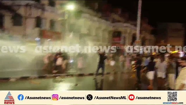തലസ്ഥാനത്ത് SFI - KSU സംഘർഷം; പരസ്പരം കല്ലെറിഞ്ഞ് പ്രവർത്തകർ; പൊലീസ് ജലപീരങ്കി പ്രയോഗിച്ചു | Police