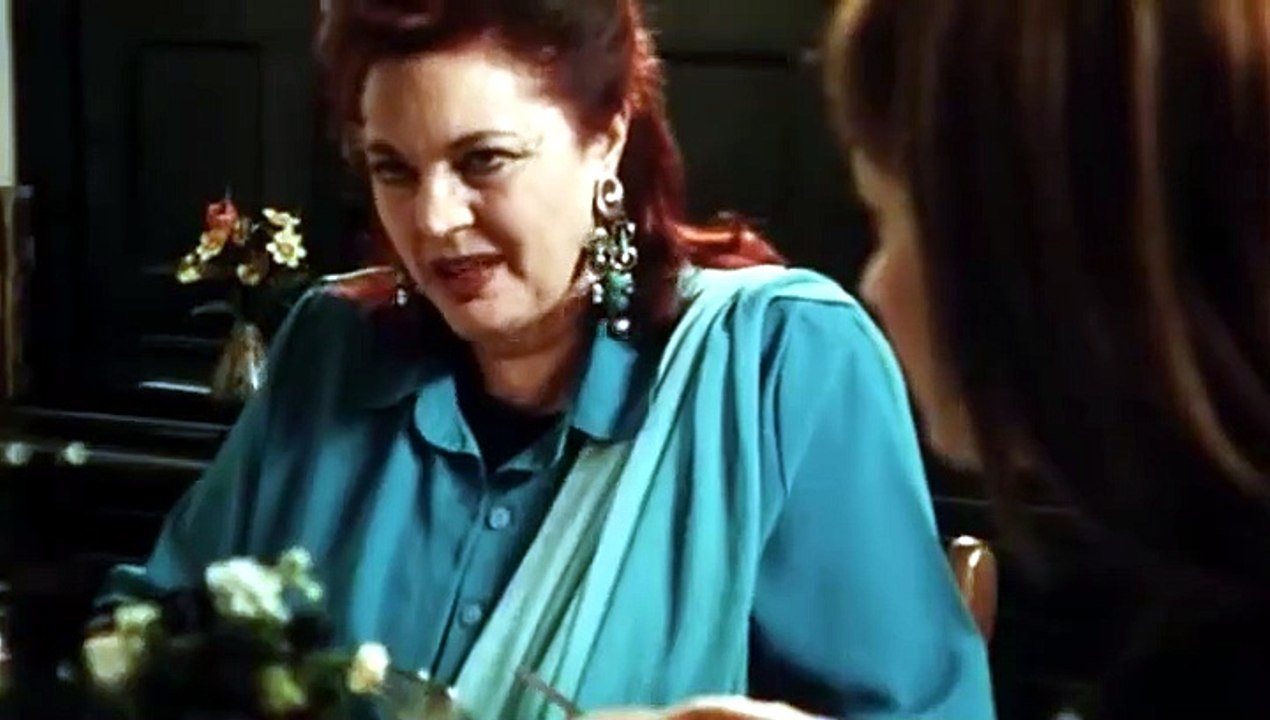 Τρία πουλάκια κάθονται (2003)