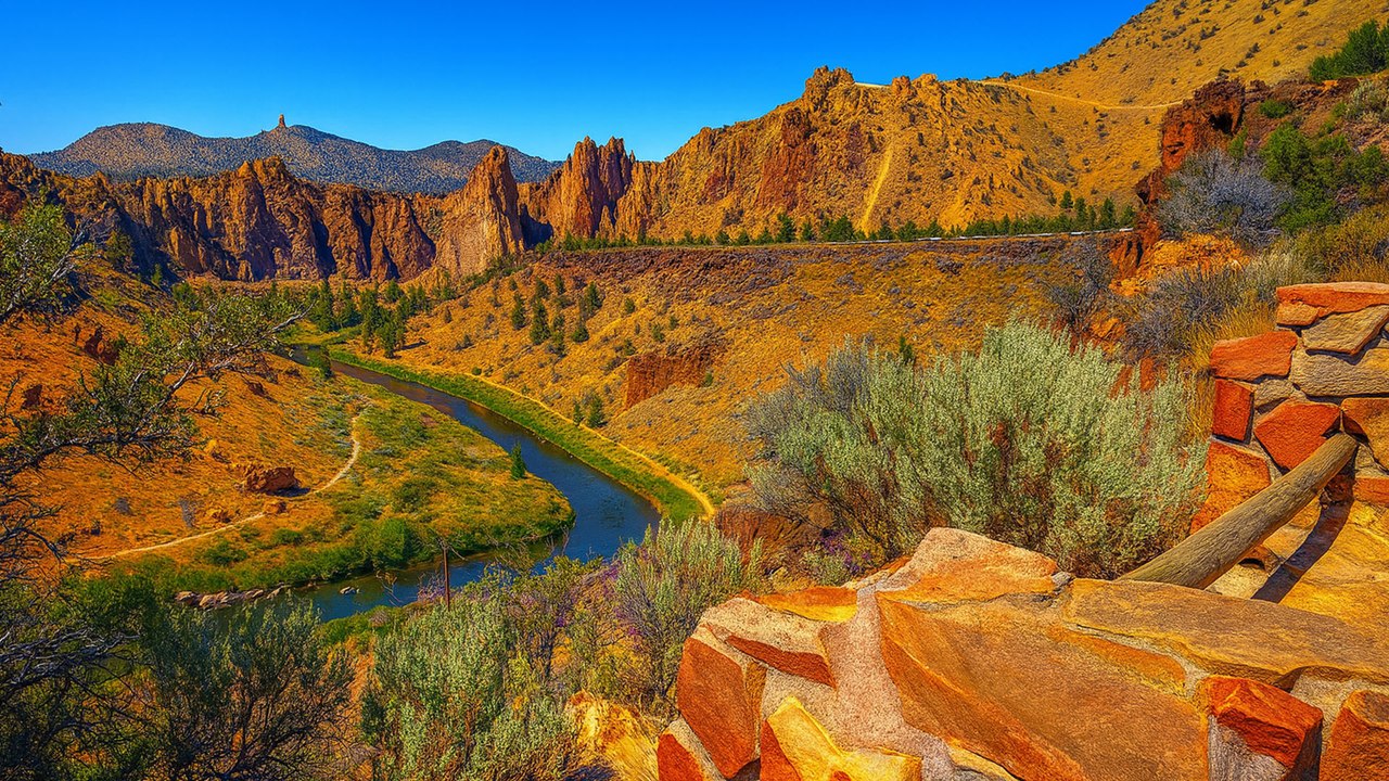 Smith Rock Oregon Canyon Views with Nature Sounds 4K 60fps